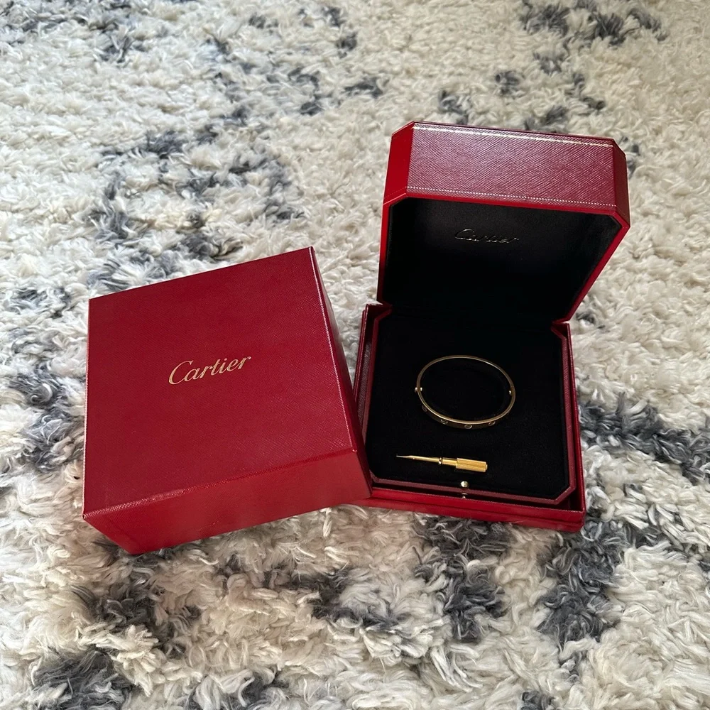Cartier LOVE Bracelet | 18k Yellow Gold - Picture 3 of 11